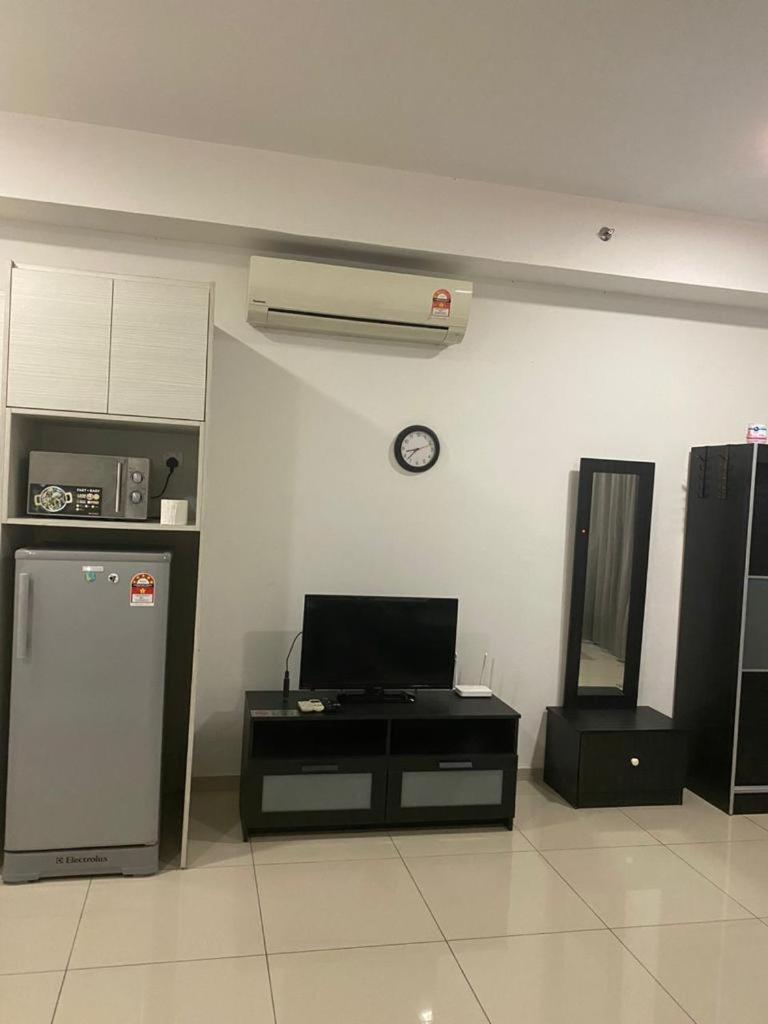 Host Assist Homestay By Ha I-City Σαχ Αλάμ Εξωτερικό φωτογραφία