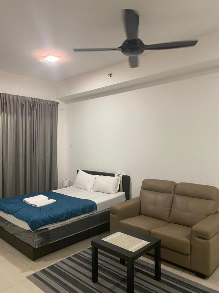Host Assist Homestay By Ha I-City Σαχ Αλάμ Εξωτερικό φωτογραφία
